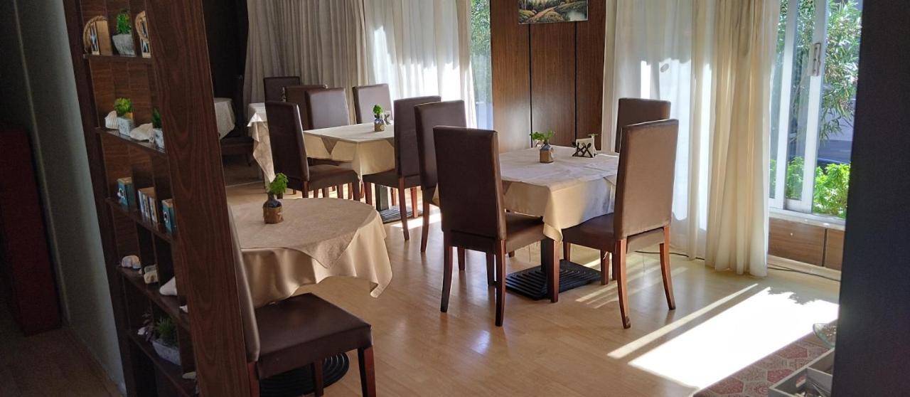 Kekrops Hotel Loutra Aidhipsou Exteriör bild