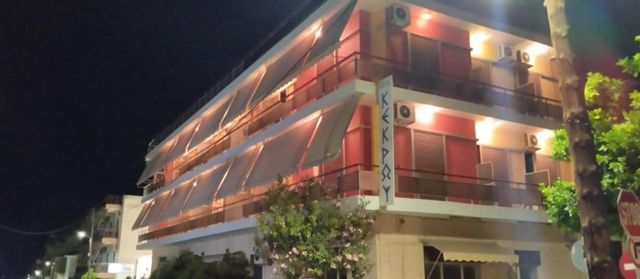 Kekrops Hotel Loutra Aidhipsou Exteriör bild