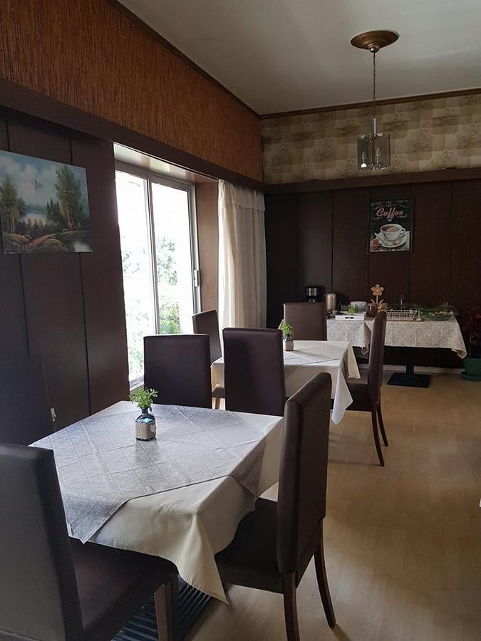 Kekrops Hotel Loutra Aidhipsou Exteriör bild